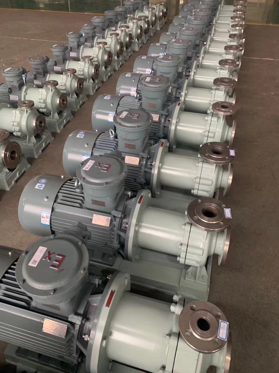 1.23準（zhǔn）備發往浙江的設備(圖1)